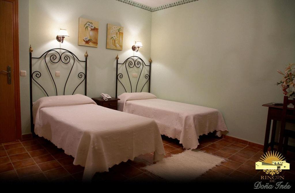 Rincon De Dona Ines Hotel Villanueva de la Condesa Ngoại thất bức ảnh
